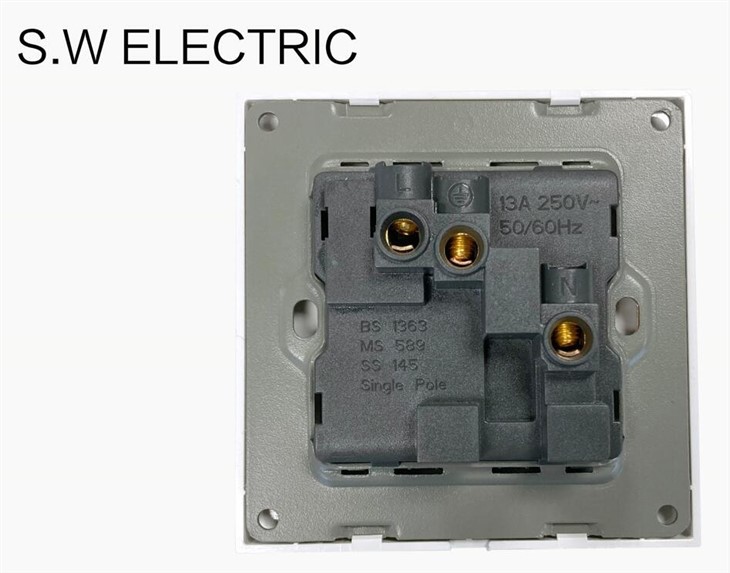 British-style Switch Sockets